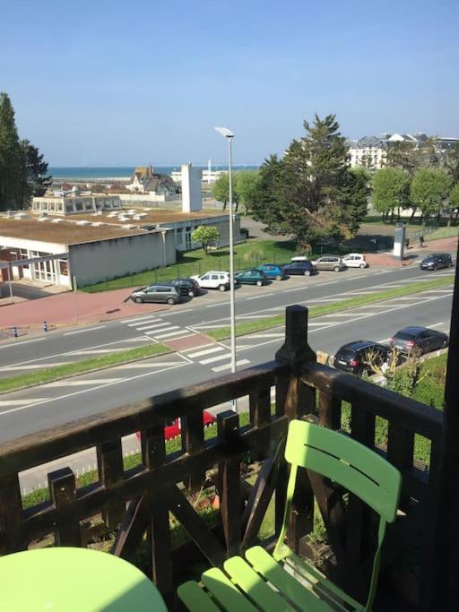 Les Embruns - Le Balcon - 2Eme Etage Apartment Довил Екстериор снимка