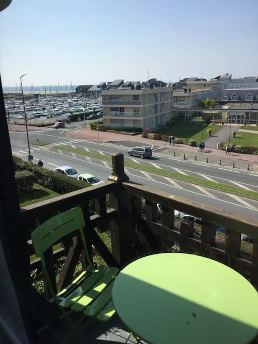 Les Embruns - Le Balcon - 2Eme Etage Apartment Довил Екстериор снимка